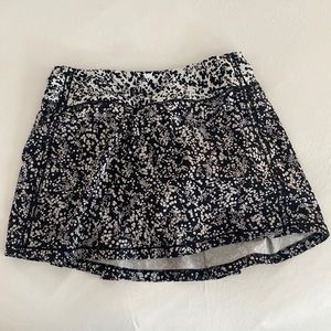 Lululemon skirt